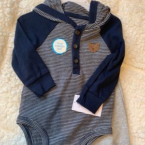Carter’s hoodie bodysuit pant set